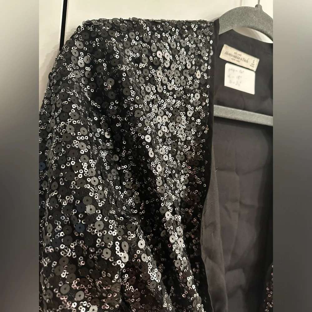 ABERCROMBIE & FITCH SEQUIN BLAZER - Picture 4 of 7